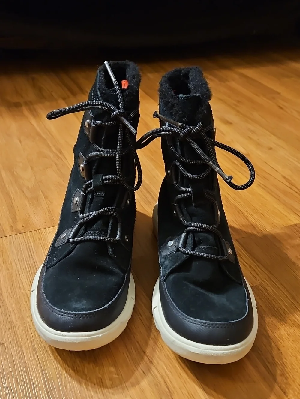 Sorel Explorer II Joan Waterproof Boors Size 9